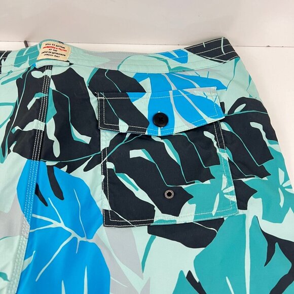 Deus ex machina Morning Light Sea Blue  Board Shorts Size 36 Swim Trunks - Picture 6 of 7